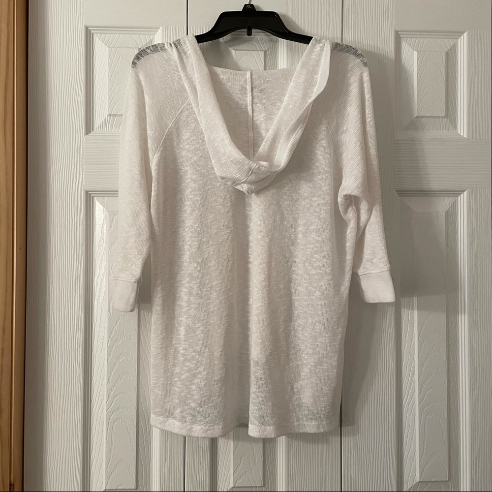 Hollister 3/4 Length T-Shit with Hood - Picture 2 of 3